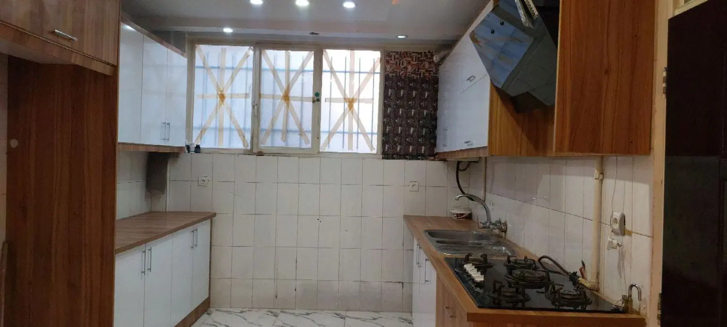 رهن کامل خانه ۷۰ متری گلشهر، بلوار حدادی