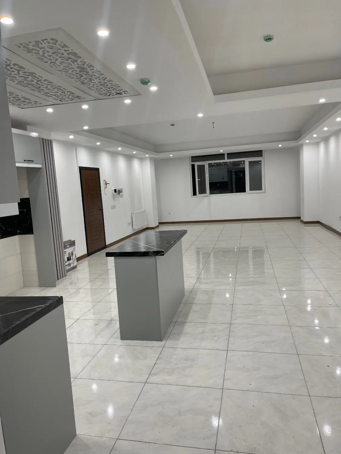 ۱۱۰متری طبقه اول. جنوبی نوساز