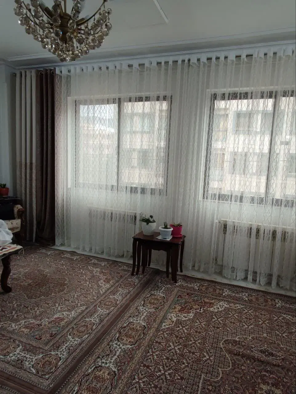 یک واحد مسکونی دوخواب با پارکینگ انباری