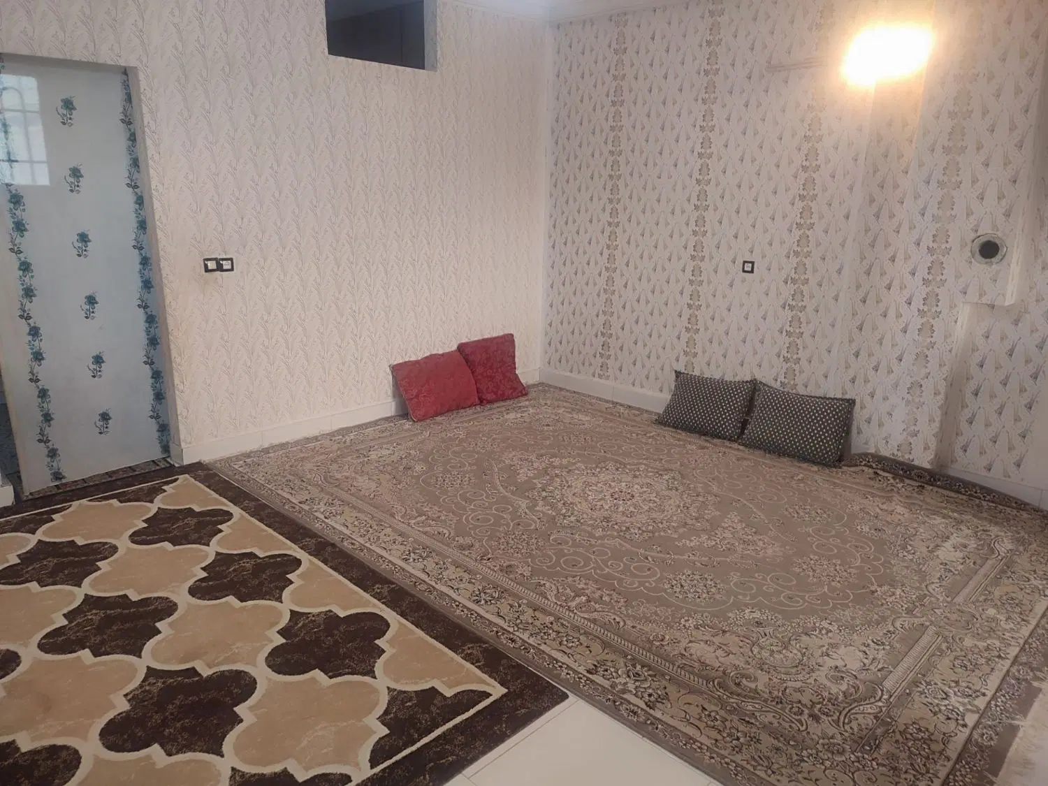 آپارتمان طبقه دوم توس ۳۳کشف ۶۷متری