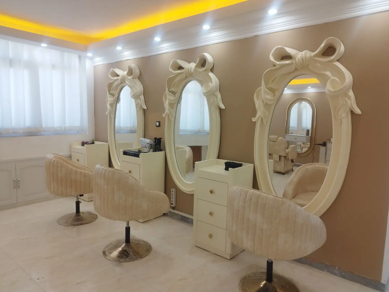 اجاره تخت مژه_صندلی رنگ ولایت_کراتین_اکستنشن مو