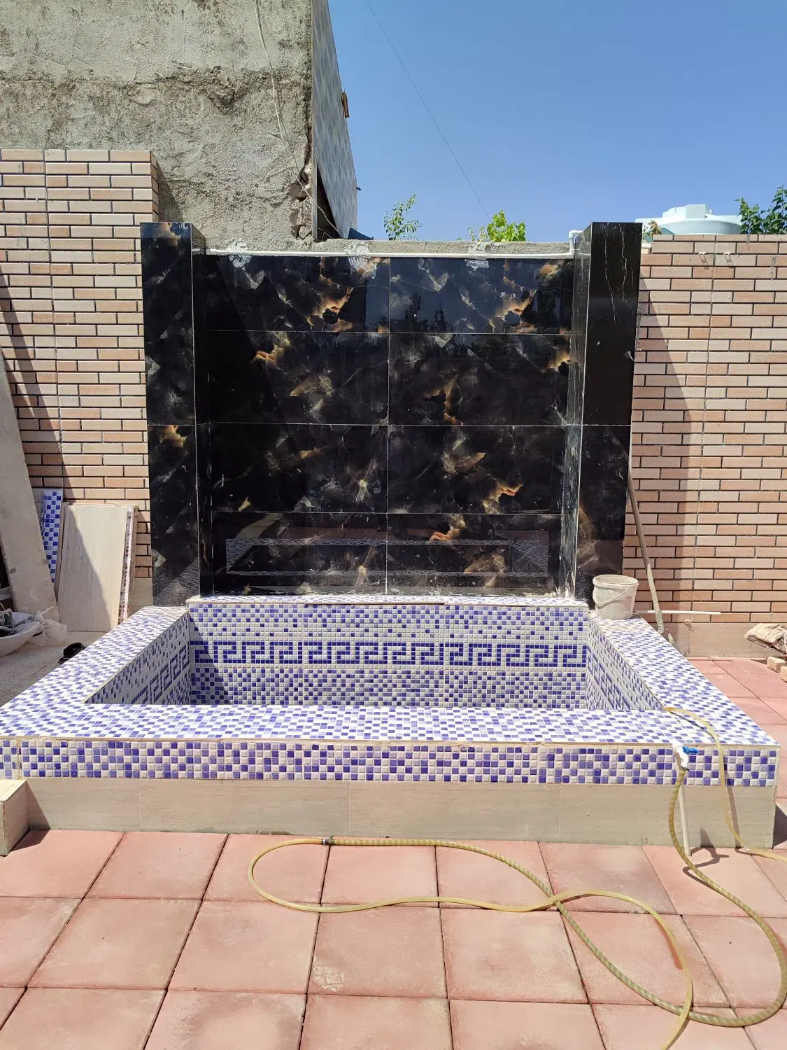ساختمان ویلایی نوساز۱۲۶متری
