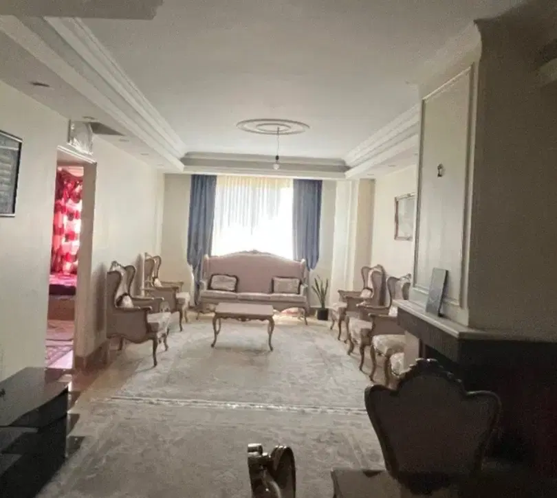 ۹۰ متر دو‌خواب شیک در منطقه برند هفت حوض