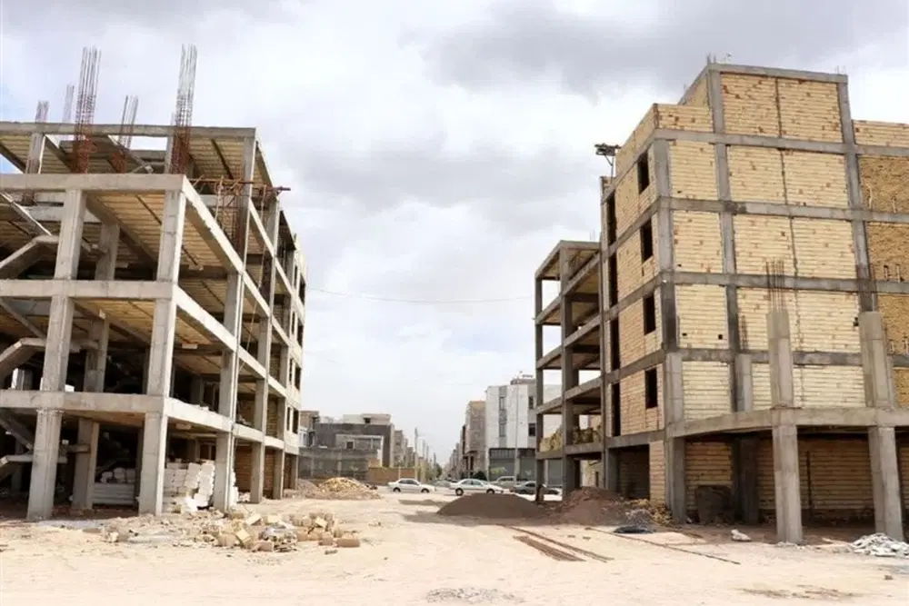 زمین ساخت