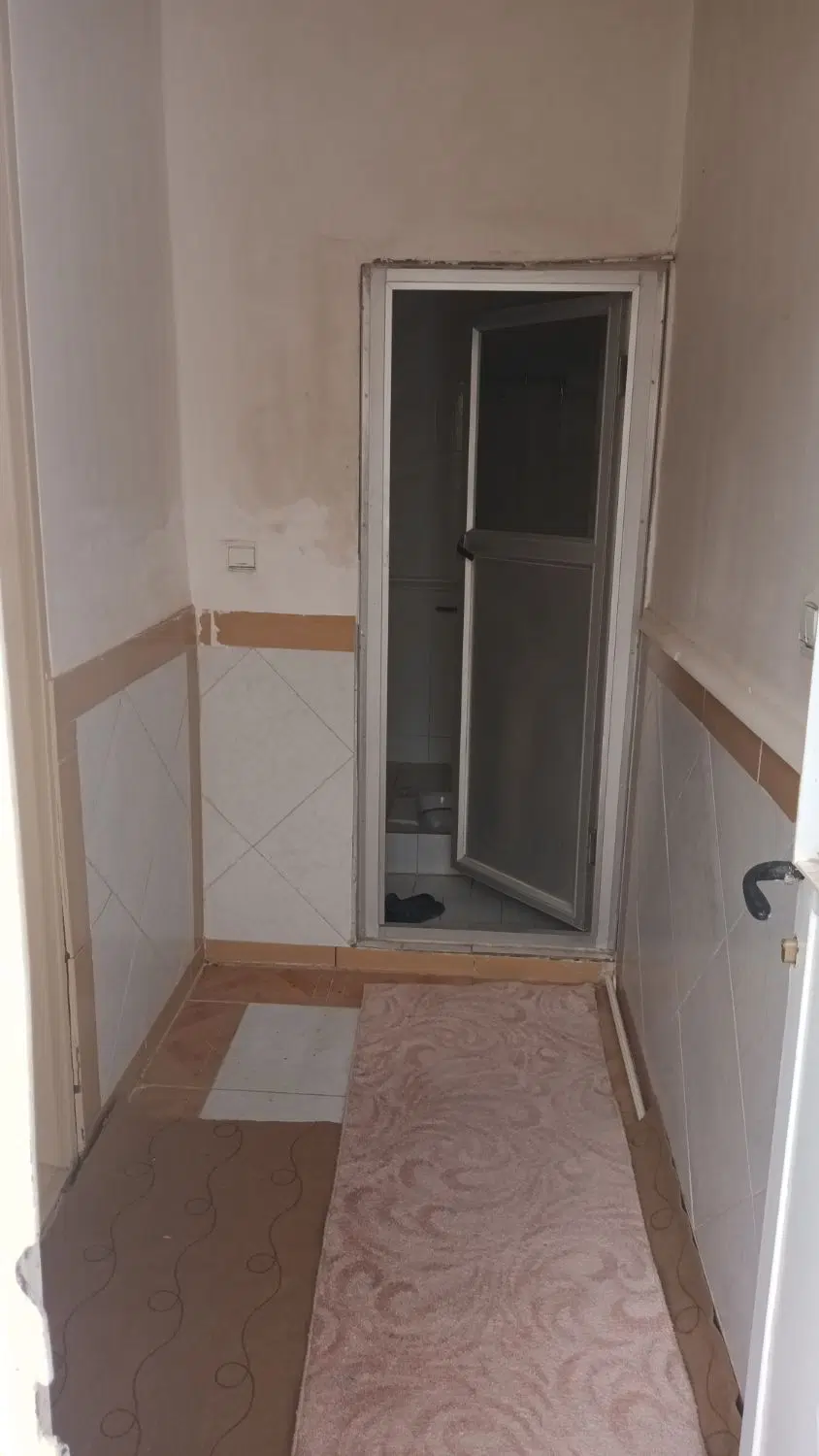 خانه ویلایی دو کله در حمیداباد