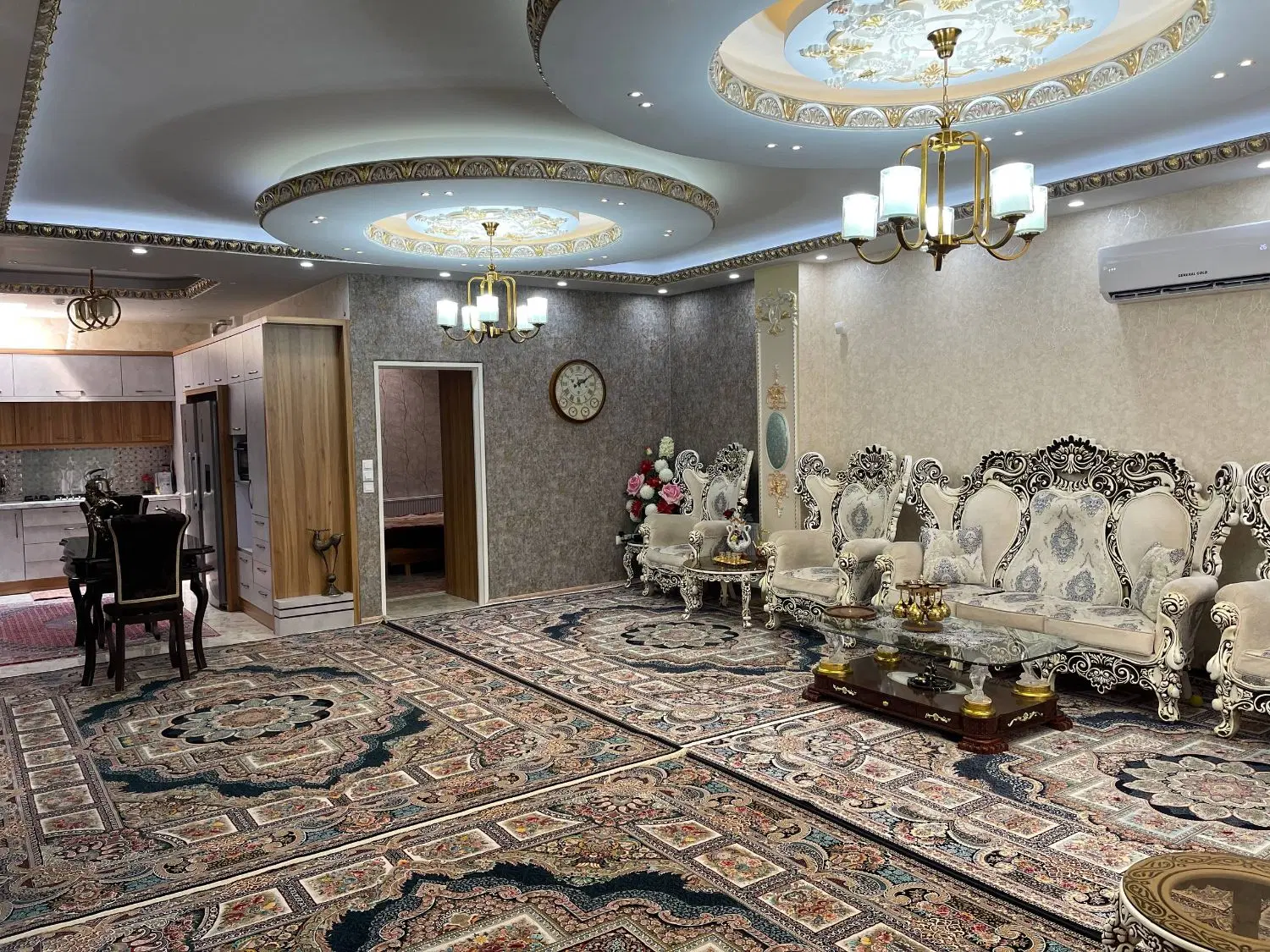 حیاط ویلایی در سهند فاز۲