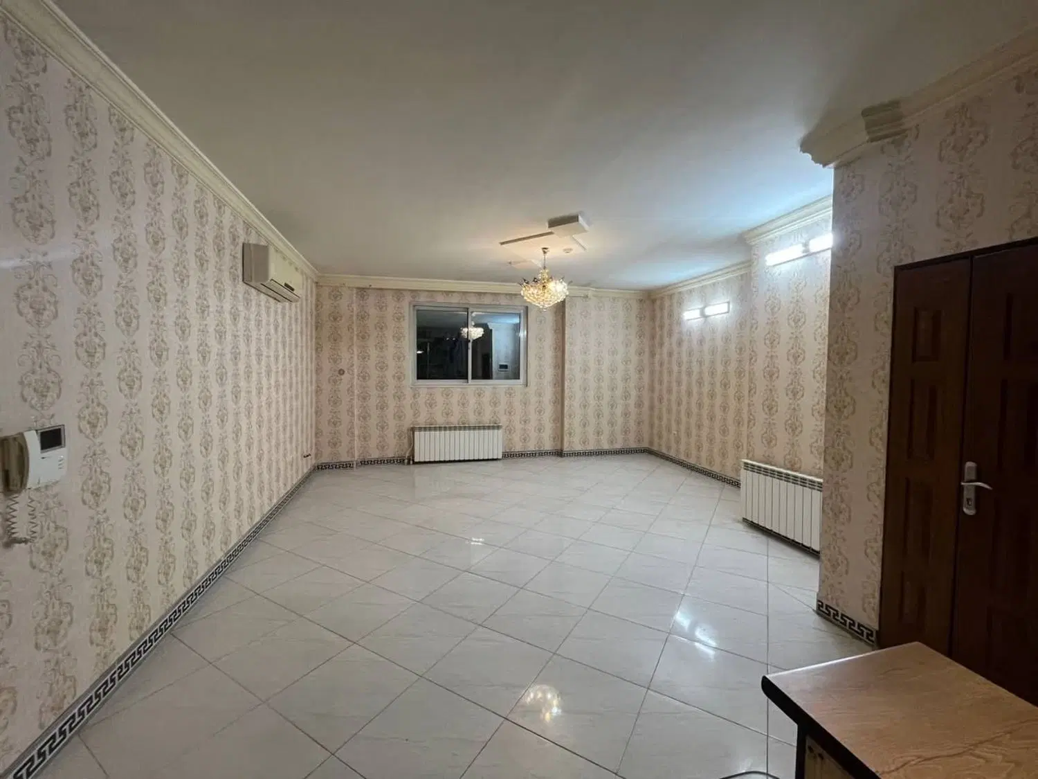 اپارتمان_۸۵_متر_سنددار