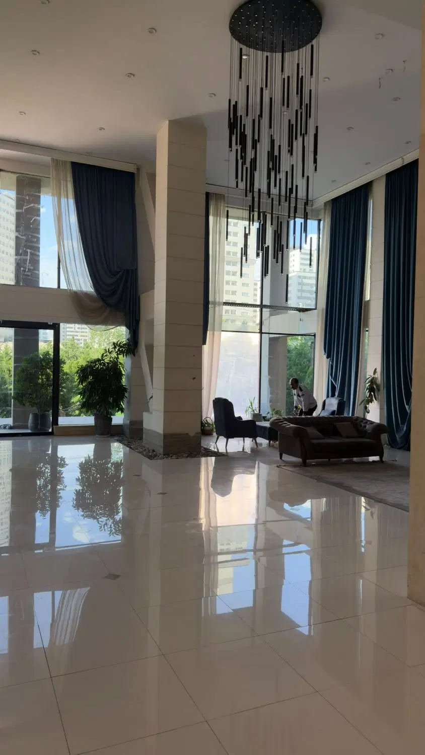 ۱۰۶ متر دو خواب کلید نخورده