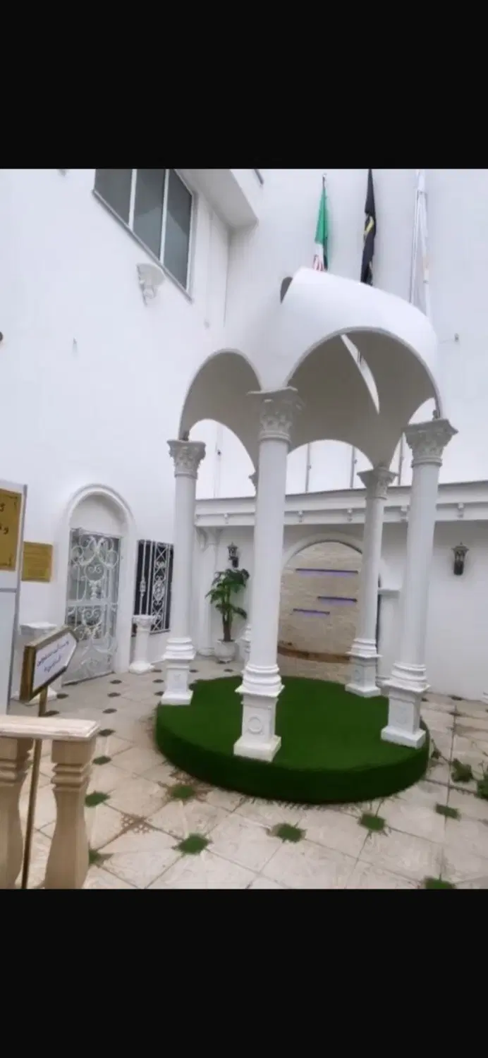همکف اداری درب مستقل۱۲۵ متر