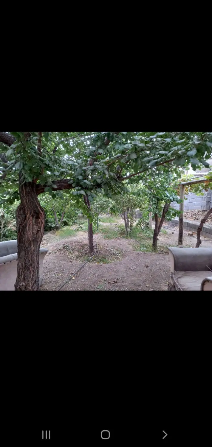 خانه ای درروستای یلفان ویوسداکباتان به فروش میرسد