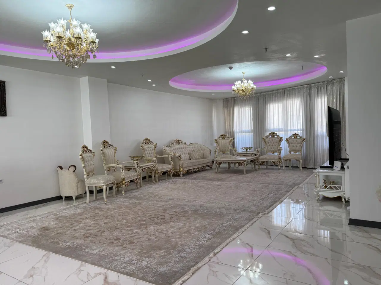 اپارتمان ۱۲۰ متری ۲ خوابه نوساز