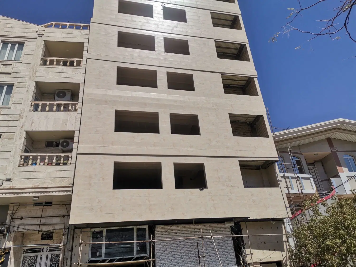 فروش زمین دوکله بر عرفان