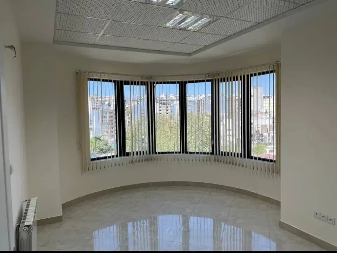واحد خشک ۹۷ متری در شهریار