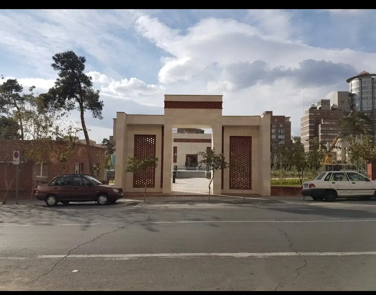 مغازه ۴۰ متری اسکندری جنوبی ملکیت و سرقفلی