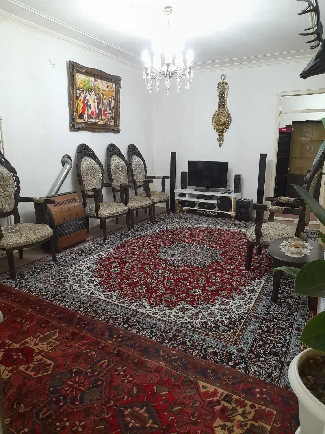 اجاره حیاط دربست