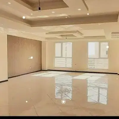 110متر،2 خواب ،نوساز ،فول امکانات