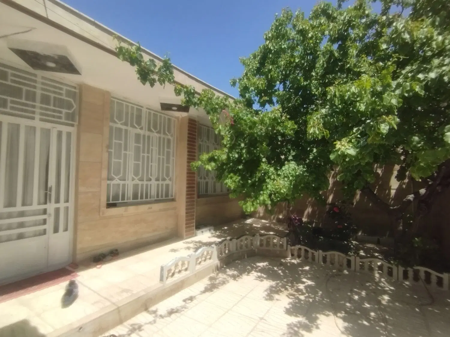 اجاره خانه ویلایی224متری هشتصد دستگاه