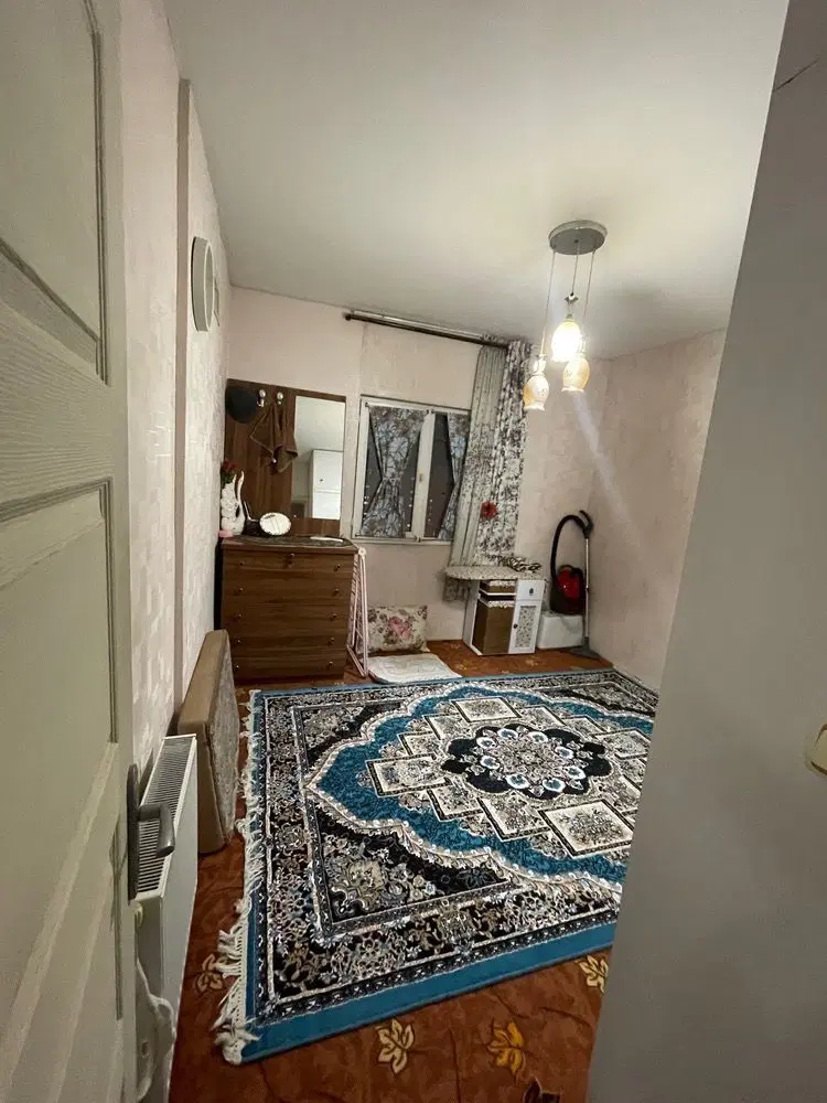 آپارتمان تک خواب
