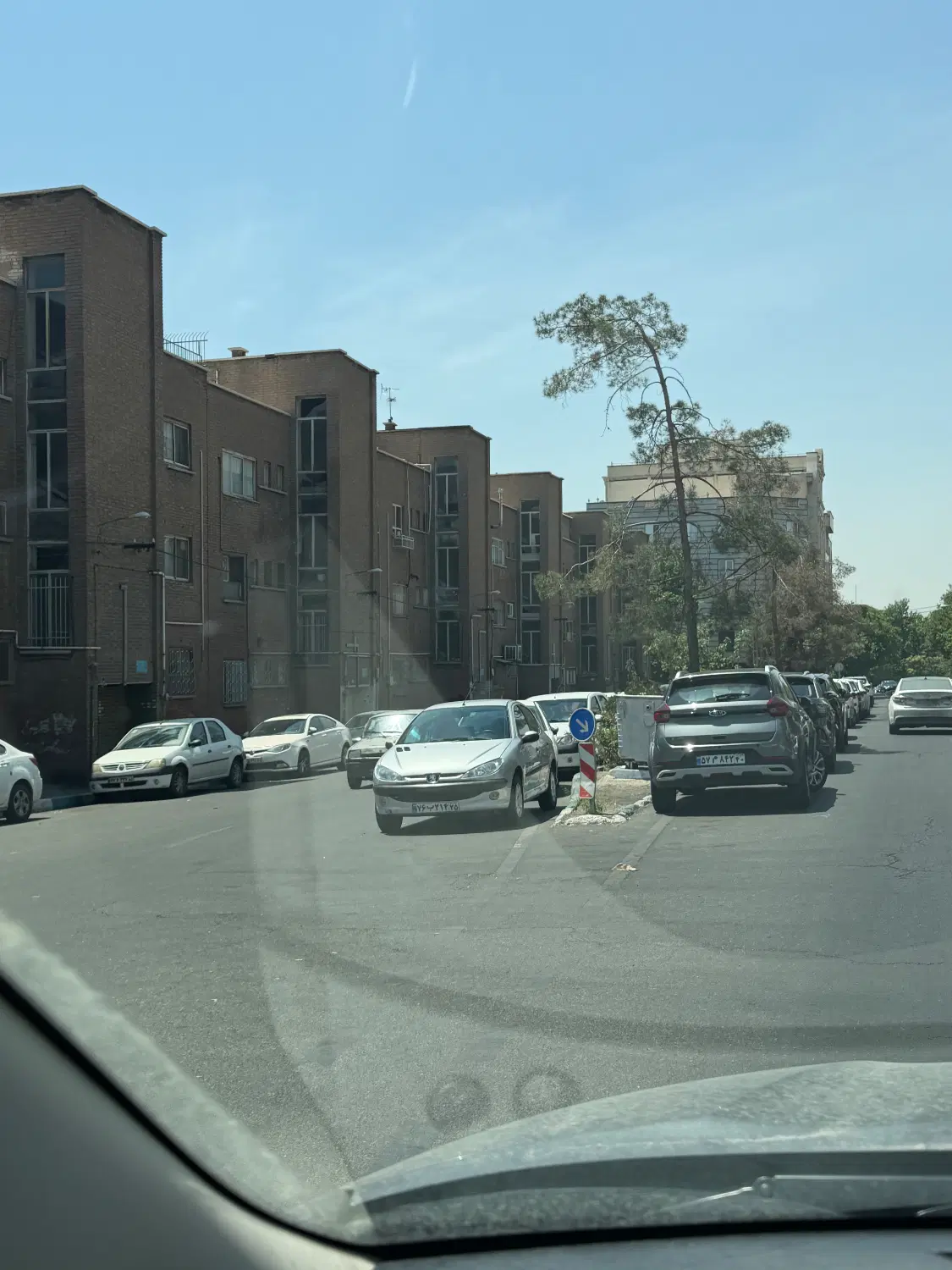 ۵۸ متر سندی، ۷۰ متر بنا، بلوک شهرارا
