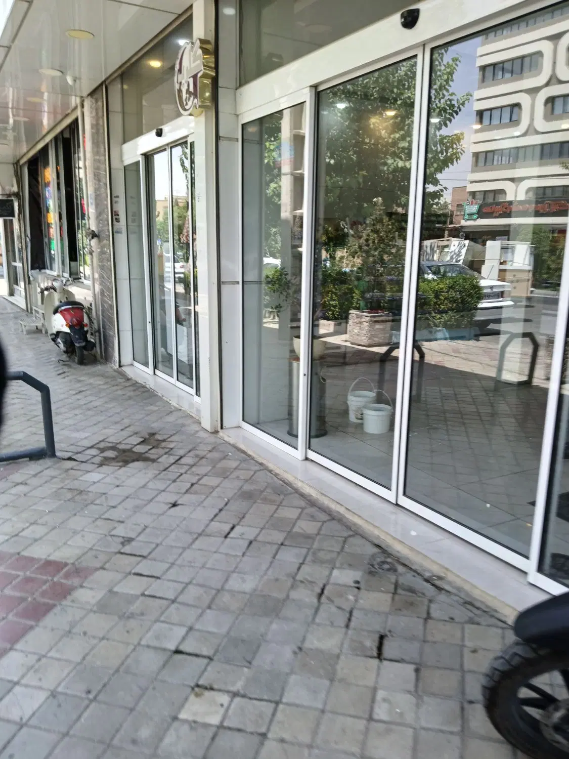 مغازه ۷۰ متری  مناسب اشپزی نانوایی