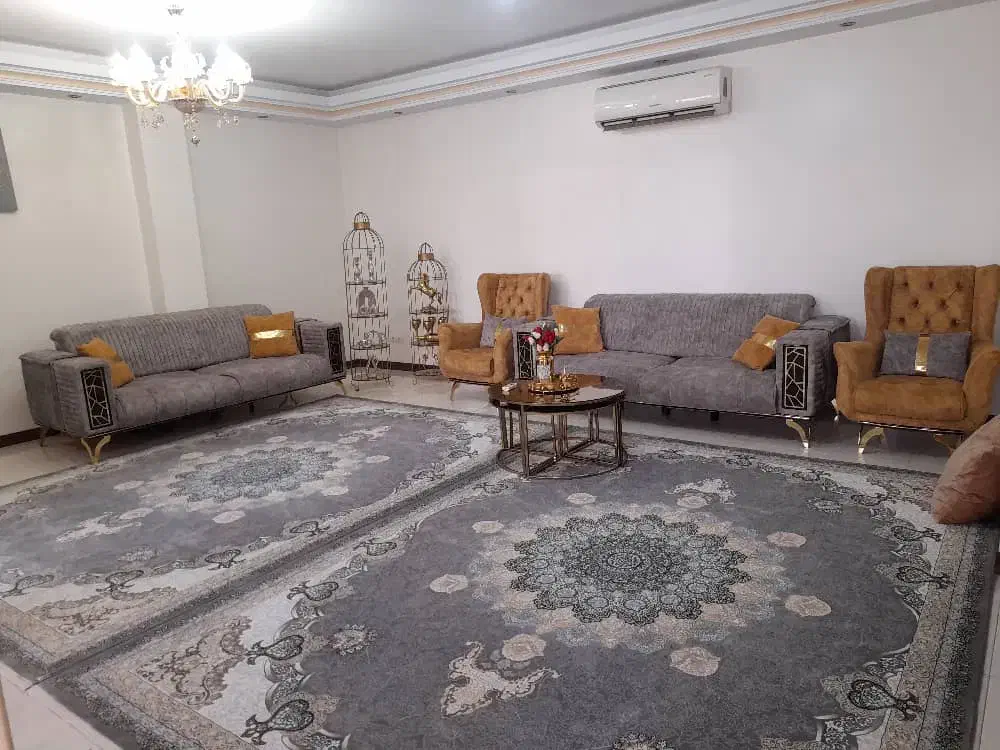 هم خونه میشم خونه ندارم