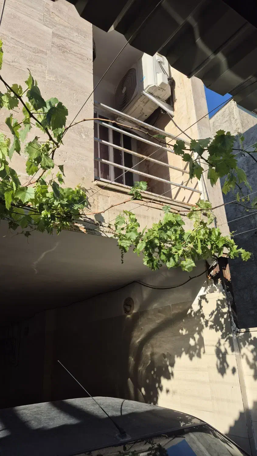 خانه ۹۰ متری