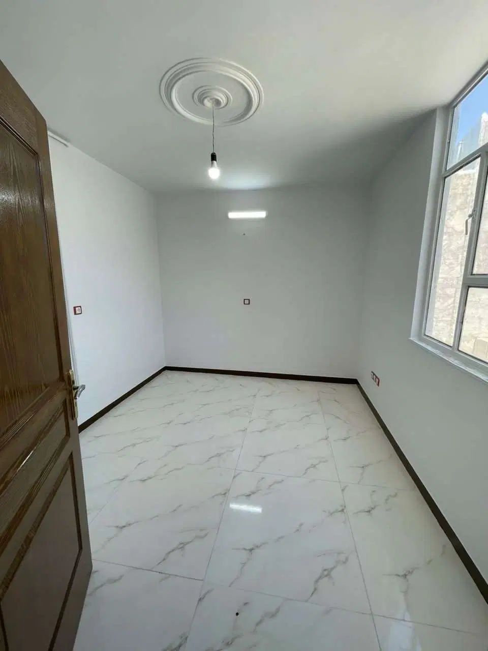 اجاره آپارتمان ۹۰ متری در رزاز