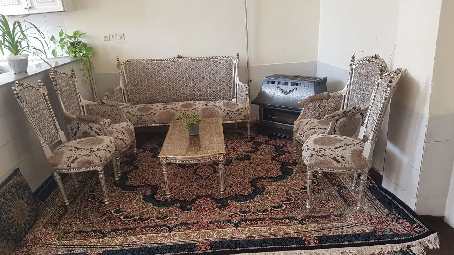 خانه ویلایی پارکینگ ماشین