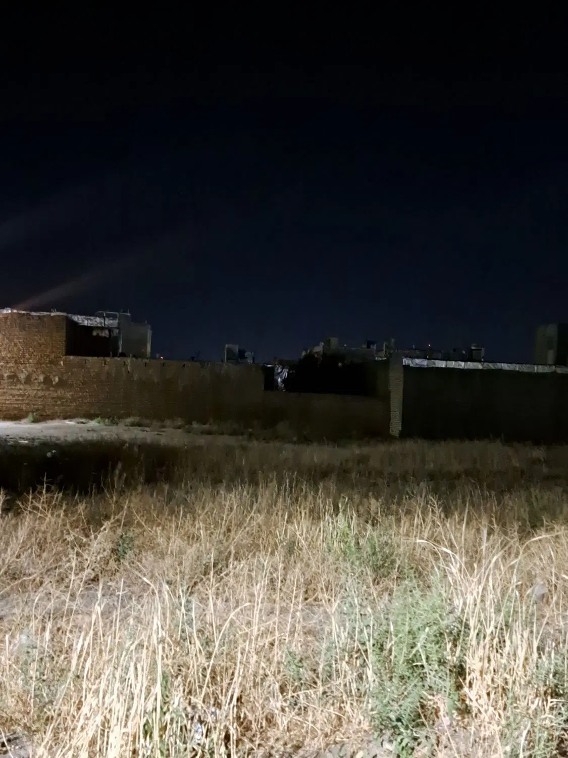 زمین فروشی فرهنگسرا