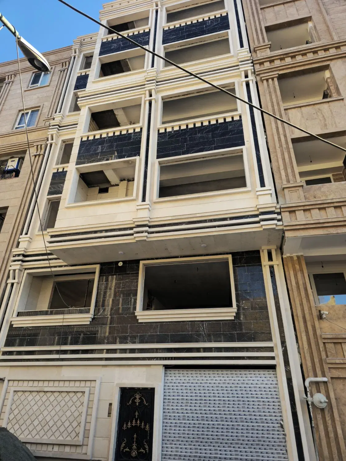 آپارتمان خشک ۱۰۵متری کارمندان ایستگاه ۹