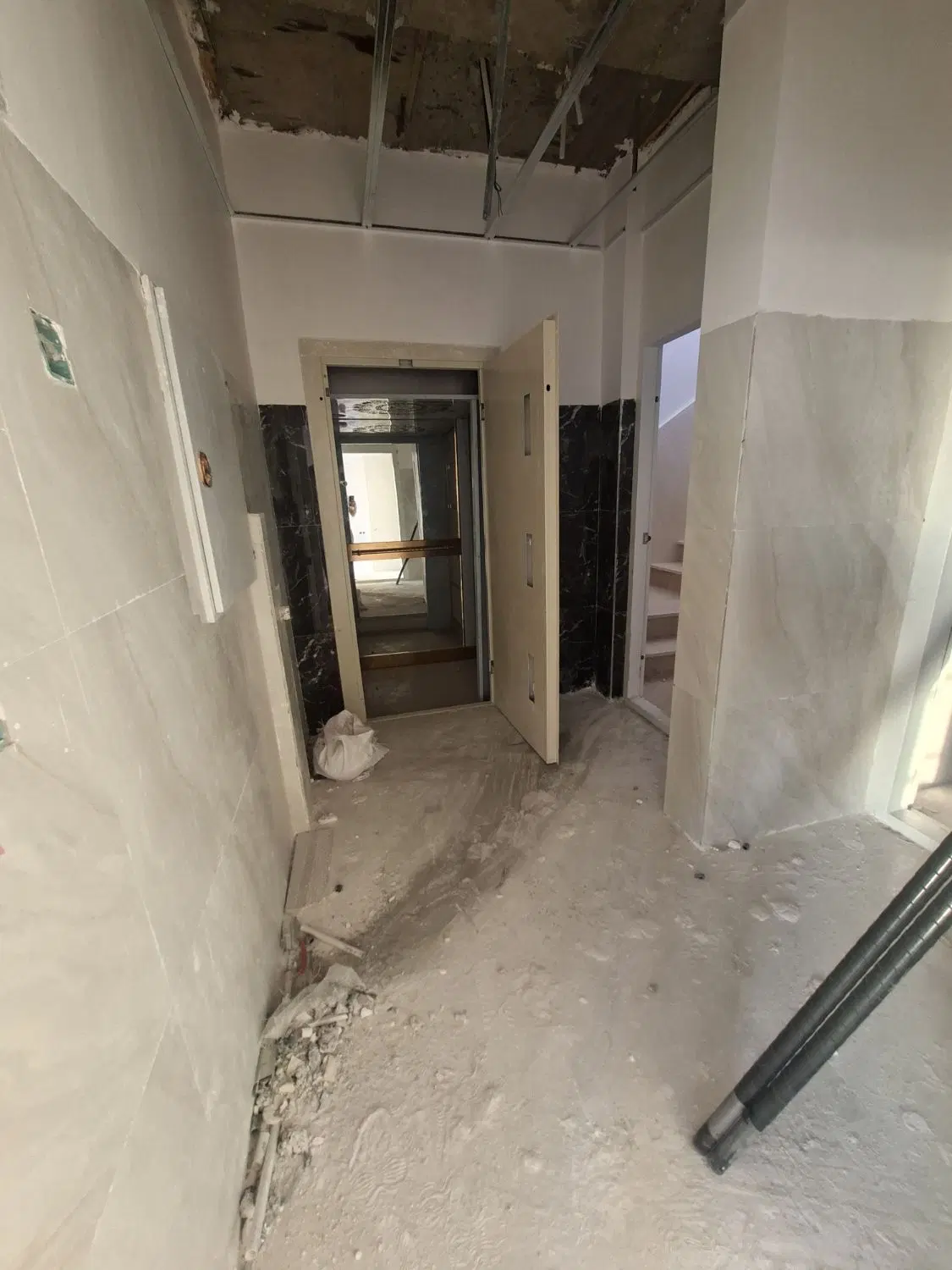فروش اپارتمان ۶۰ متری شهرک مدنی