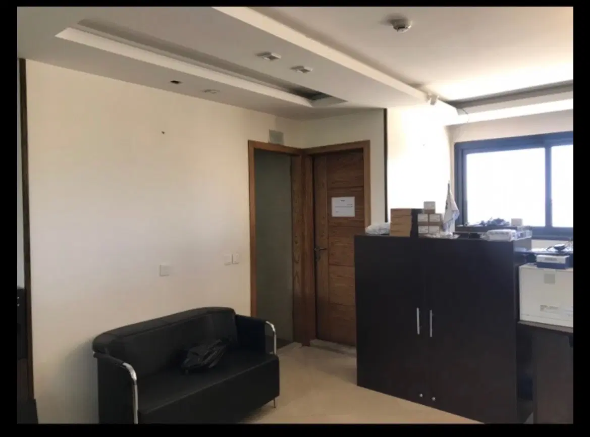 واحد اداری ، تک واحدی ۱۳۱ متر شمس ابادی