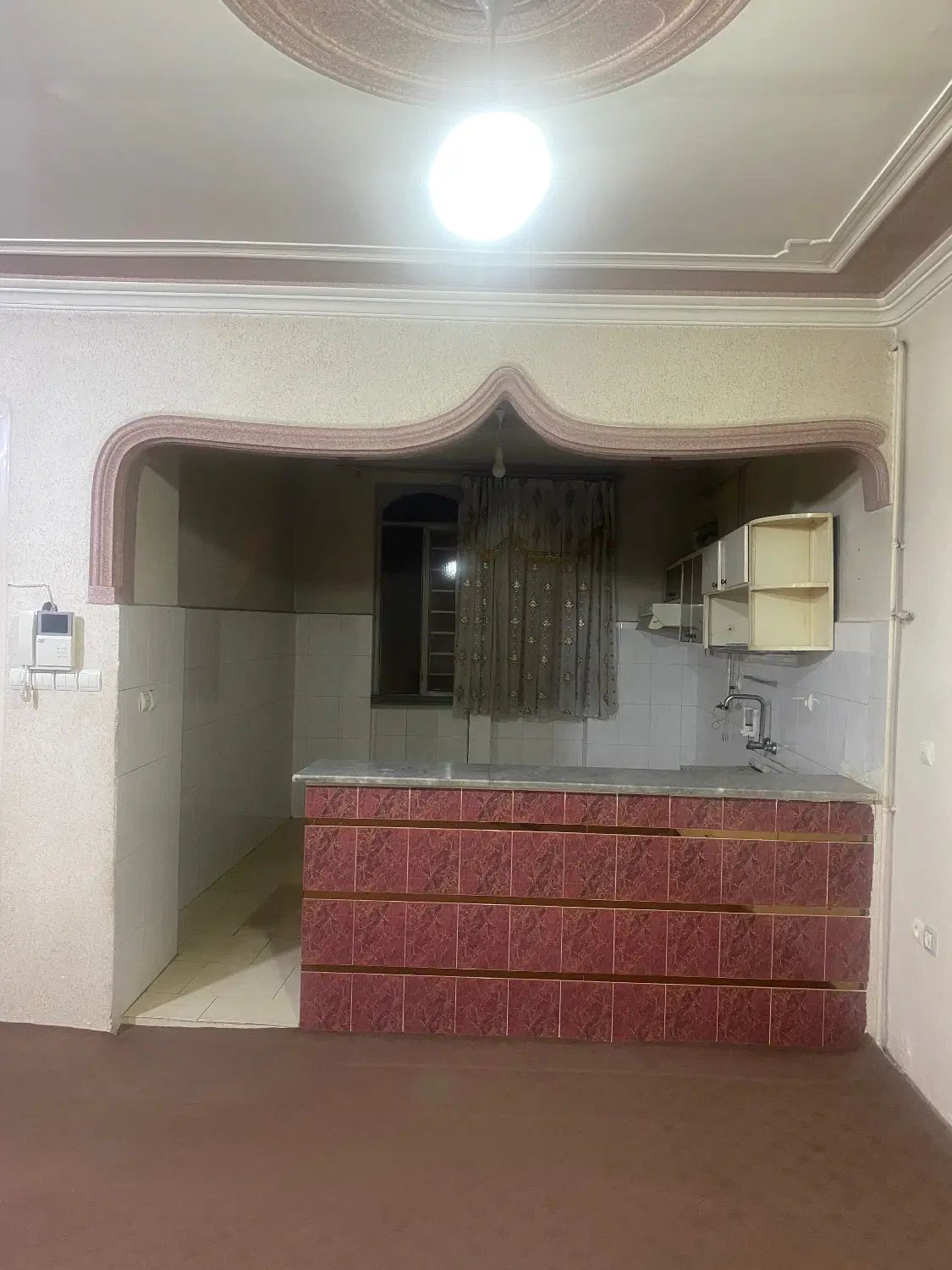 اجاره ۲ خوابه ۸۰متری سه راه ایثار