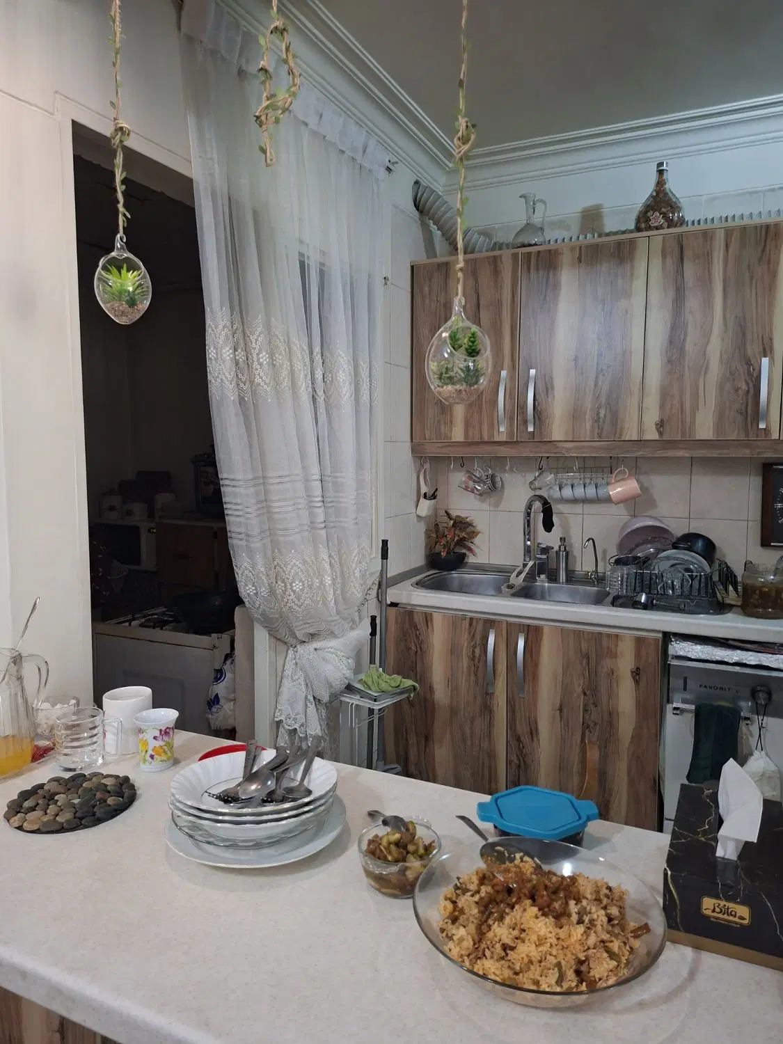منزل ۱۰۷ متری - دبستان - دل باز و پر نور