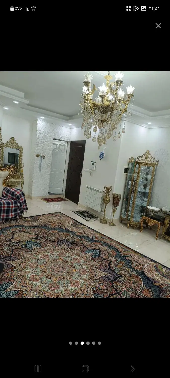 61 متری با اسانسور