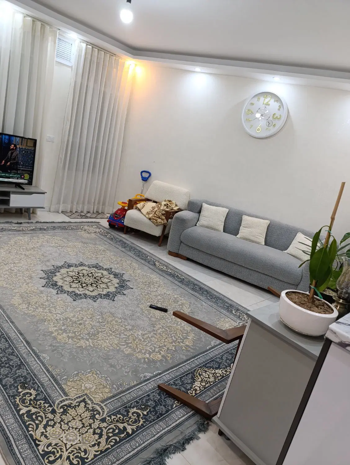 اجاره فوری بومهن خیابان سپاه