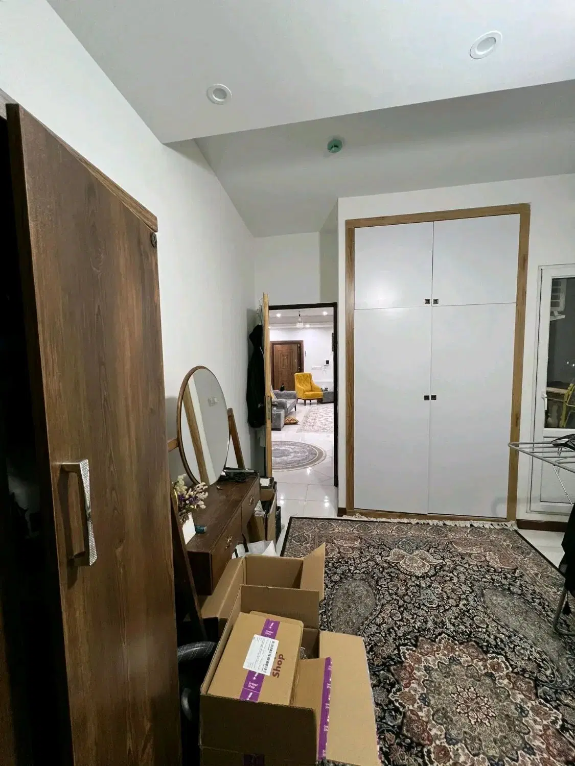 ۸۰متر دو خواب فول  و اختصاصی سندتک برگ