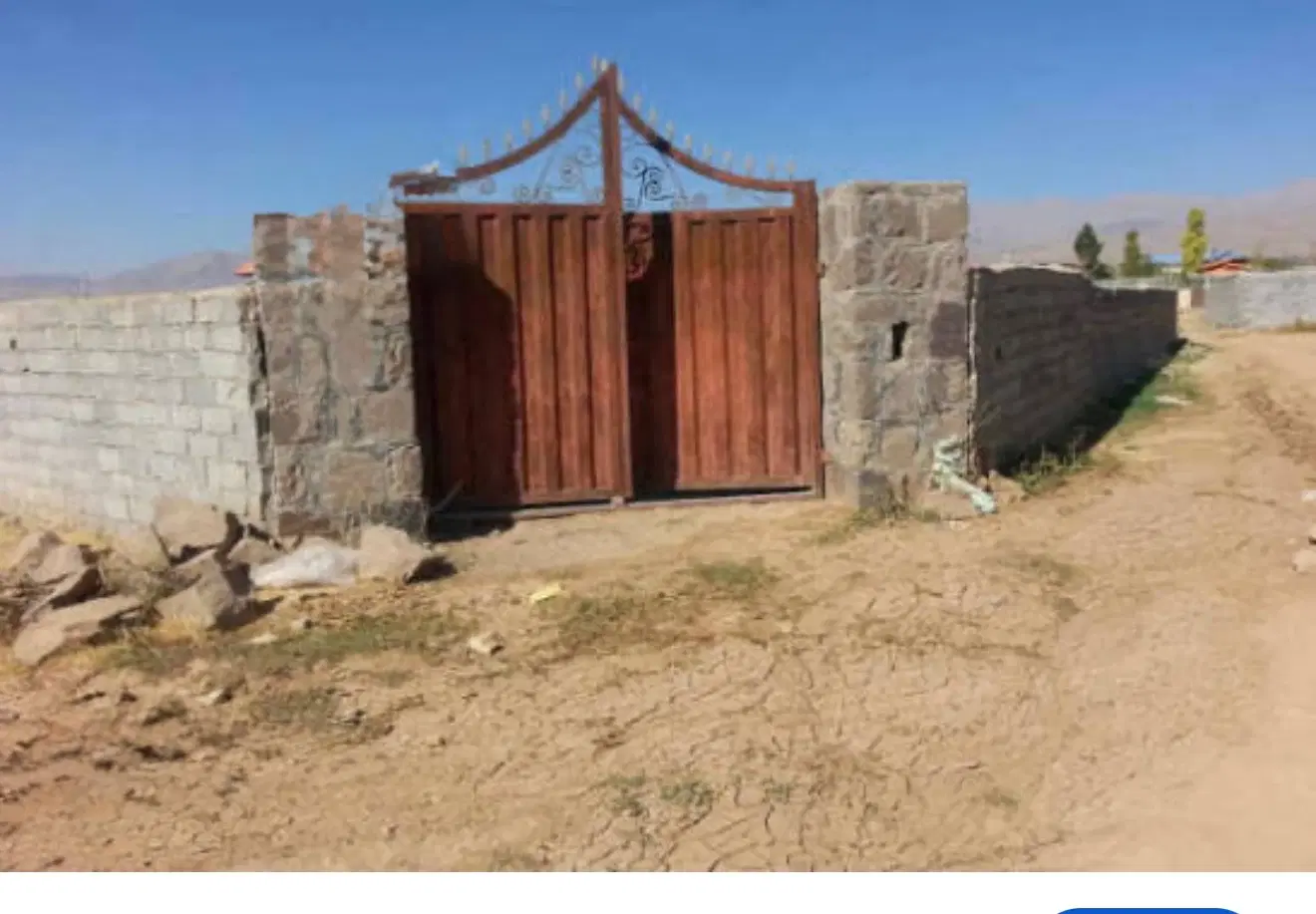 پلاک زمین تنگک سه بیژن گرد ۹۰۰متر