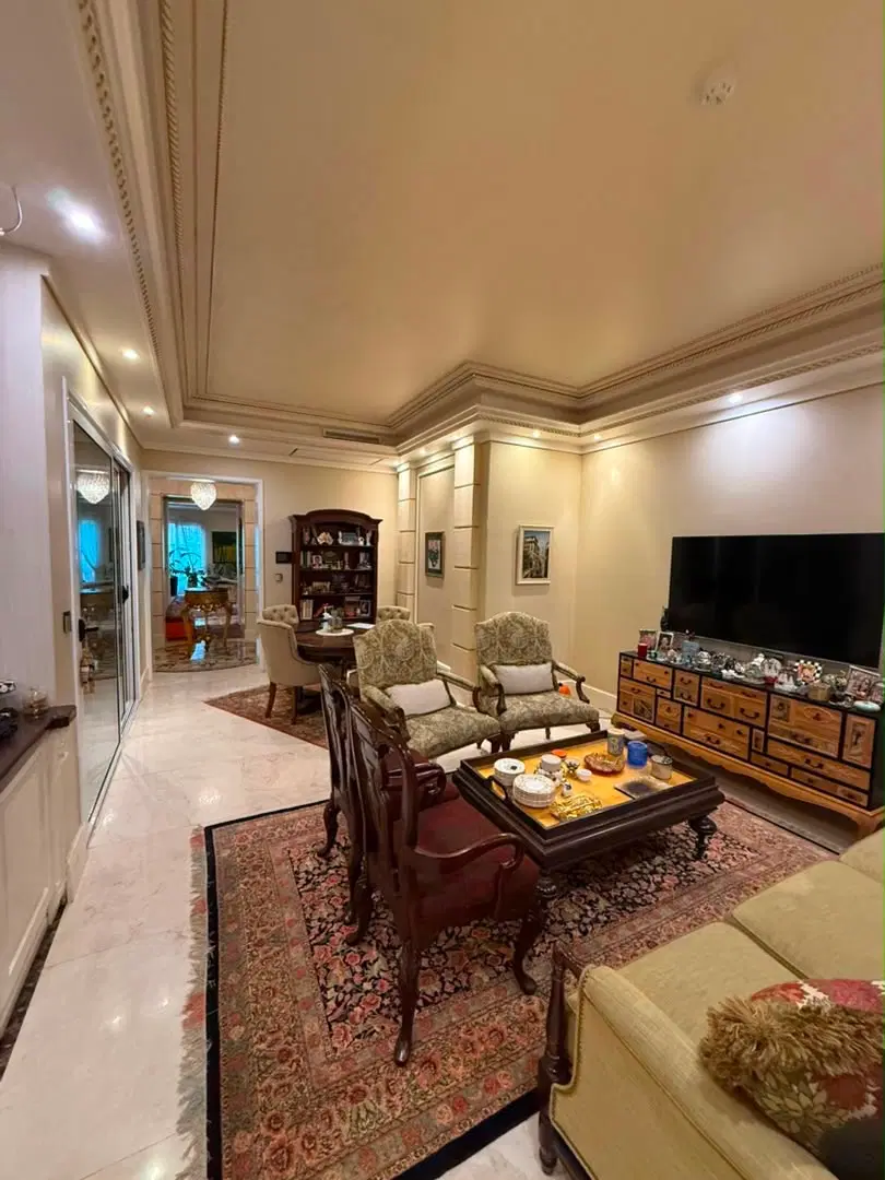 ۱۸۰ متری ۳ خواب تاپ لوکیشن