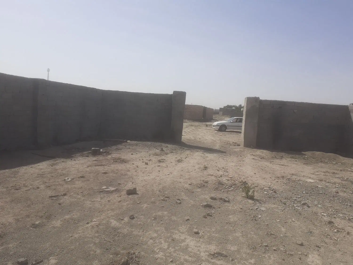 ۷۵۰متر زمین چهاردیوارشده