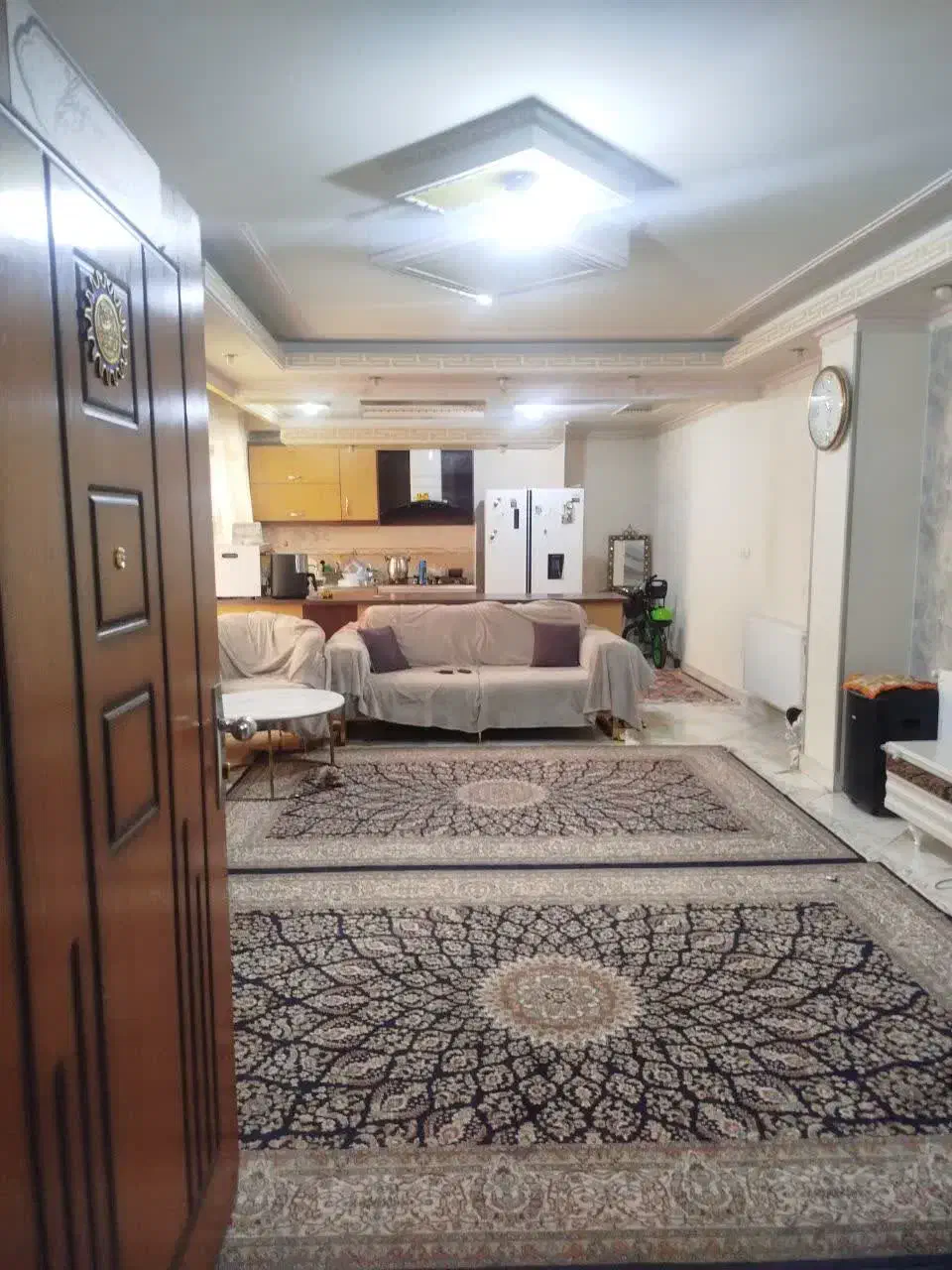 آپارتمان ۷۰متر دوخوابه فول امکانات