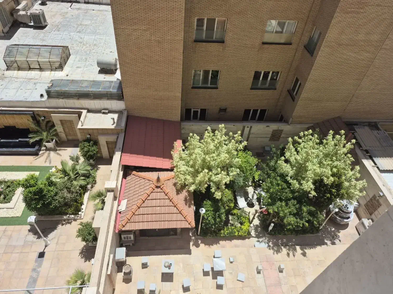 آپارتمان ۱۲۸ متری دوخوابه _ جنوبی _ عسگریه