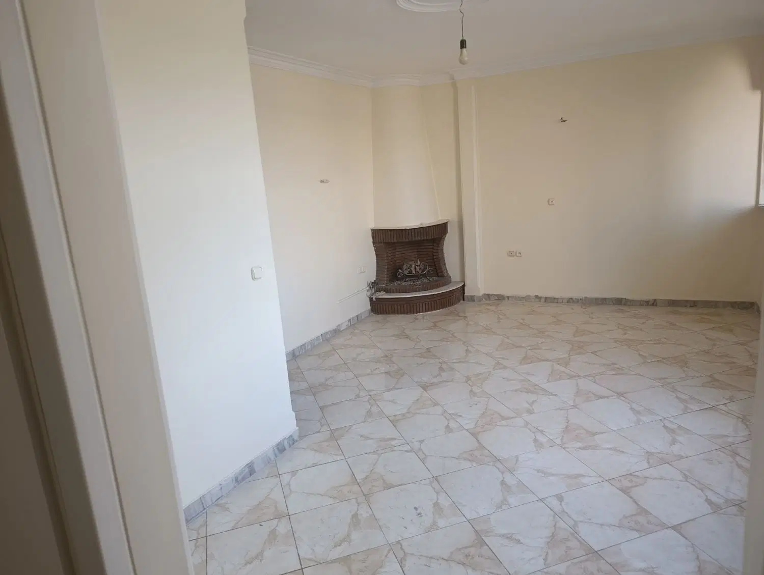 ۵۵متر ۱ خوابه طبقه چهارم