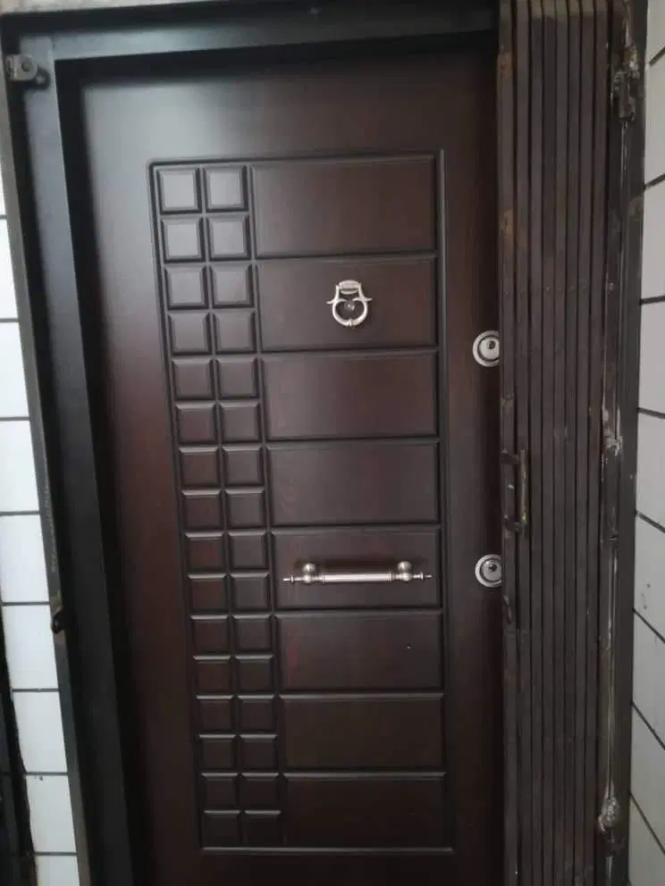84 متری انوشیروان غربی