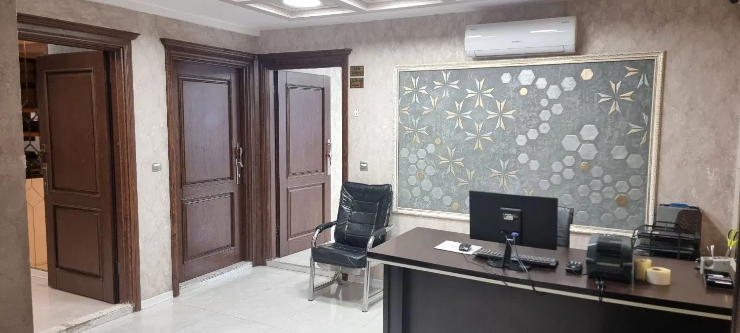 دفتر شیک پاسداران