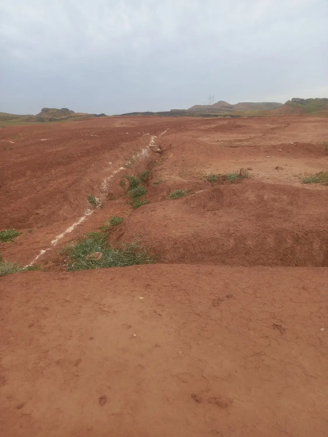 زمین روستای تخت اناری