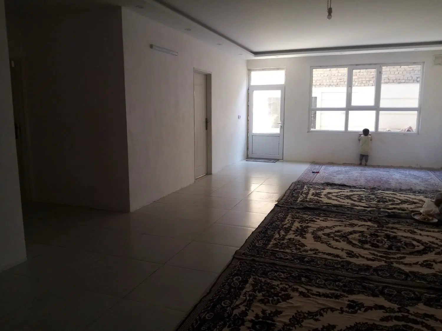 اپارتمان160 متری سه خواب130مترزیربنا30مترحیاط