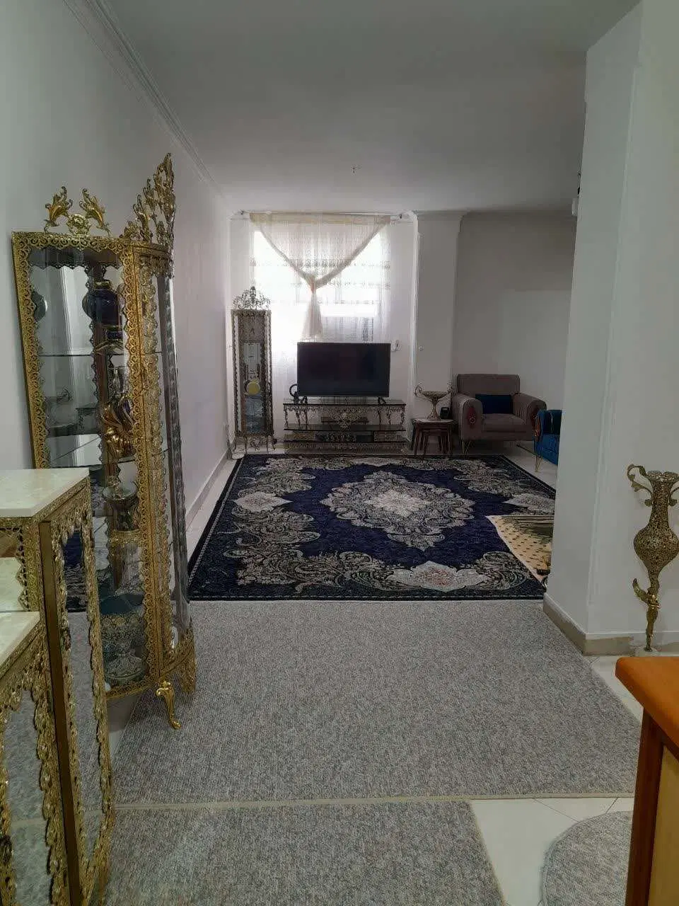 فروش آپارتمان فاز دو اندیشه