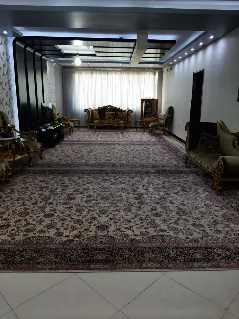 رهت و اجاره ۱۶۰ متری سه خواب