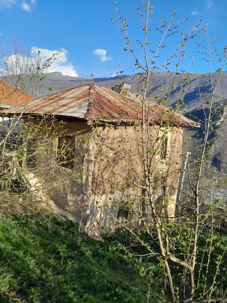 زمین و خانه کلنگی